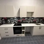 Апарт-отель Emilia 24h Check-in, Free Parking And Wifi