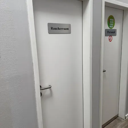 Emilia 24h Check-in, Free Parking And Wifi